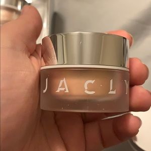 Jaclyn cosmetics Loose highlight